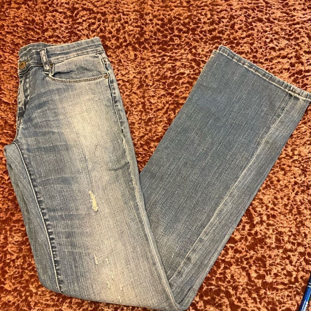 Blank NYC Jeans, Size 8 / 28. Slightly Distressed, Straight Leg. Anthro, - Picture 2 of 15